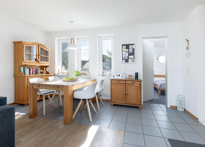 Haus Windjammer Dar Pomorza Appartement Laboe